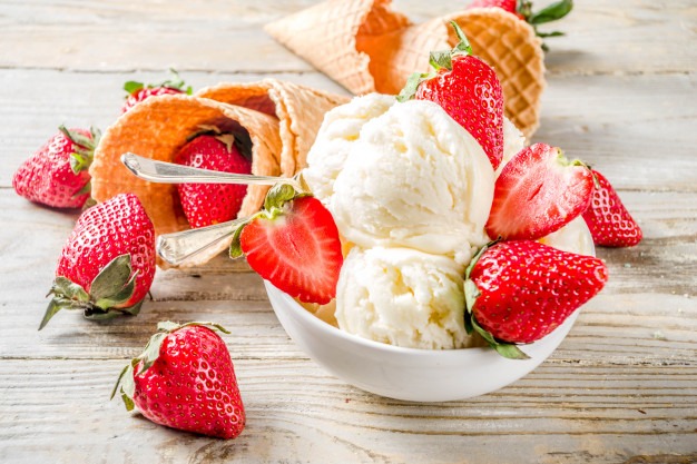 Terroir-Artisan - Glace Fraise vanille, une recette facile Terroir-Artisan - Glace Fraise vanille, une recette facile