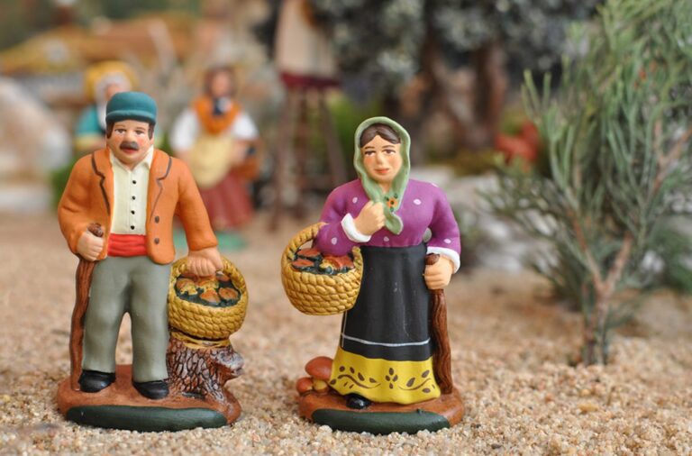 Terroir-Artisan - Les Santons de Provence, une histoire de traditions Terroir-Artisan - Les Santons de Provence, une histoire de traditions