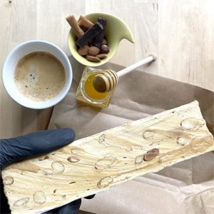 Terroir-Artisan - Nougat Amandine - Nougat Caramel Beurre Salé 125g – Nougat Amandine