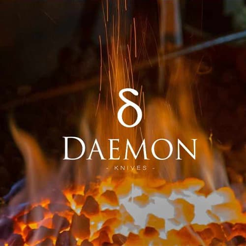 Terroir-Artisan - Les couteaux Daemon Knives : De l’excellence au quotidien Terroir-Artisan - Les couteaux Daemon Knives : De l’excellence au quotidien